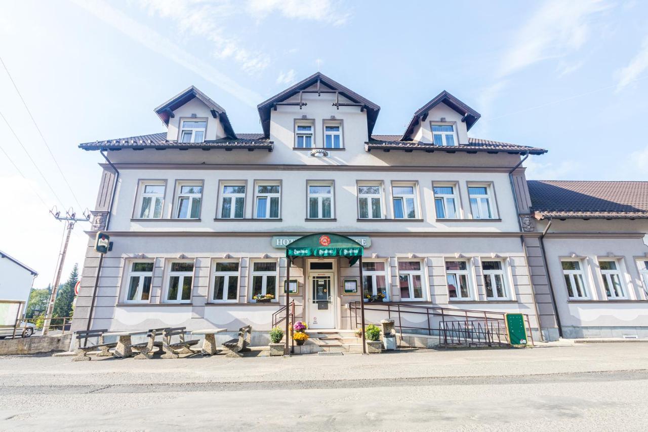 Hotel Seifert Nové Hamry Eksteriør billede